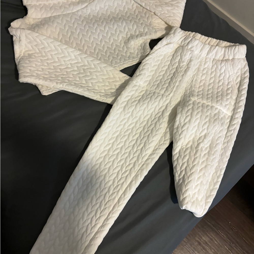 2 piece Textured White Jogger Pants and Turtleneck crop top